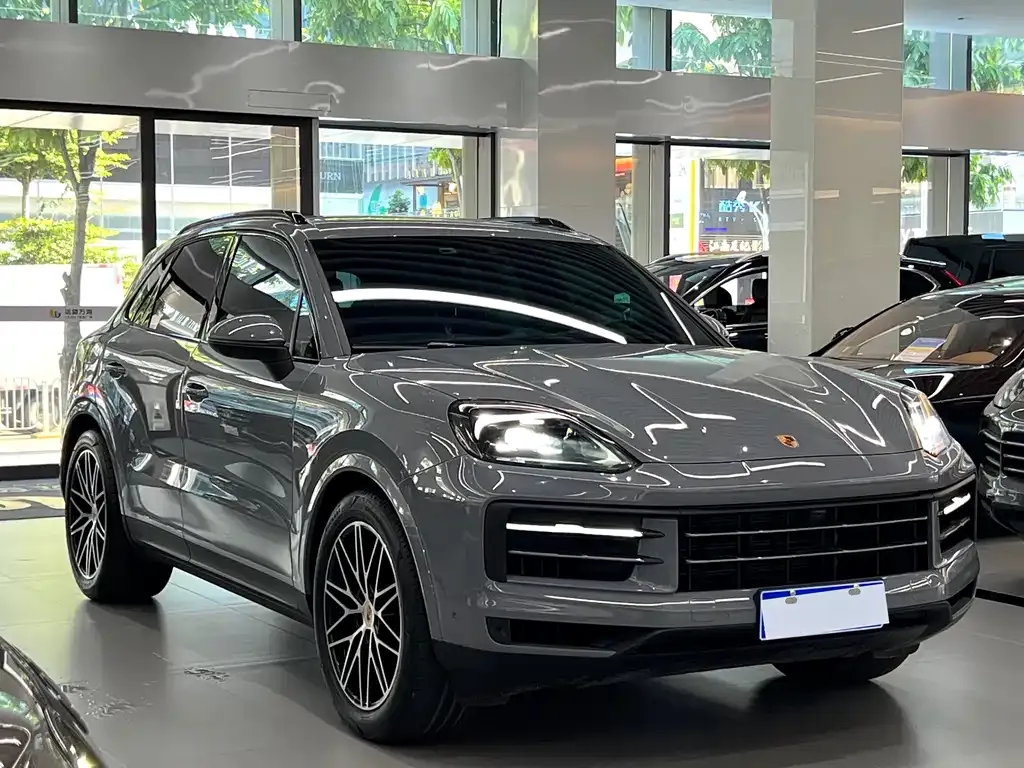 Porsche Cayenne — фото 3