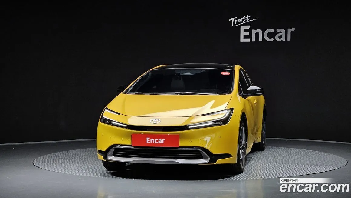 Toyota Prius — фото 3