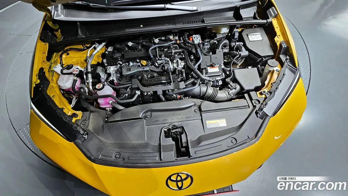 Toyota Prius — фото 6