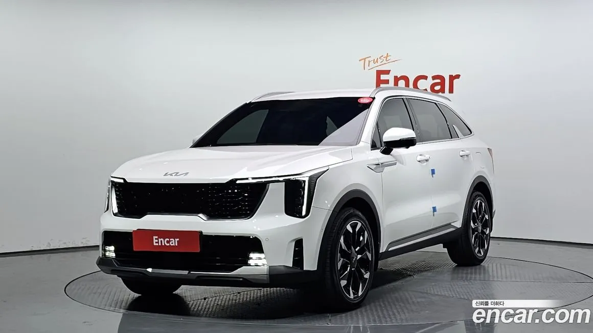 Kia Sorento — фото 1