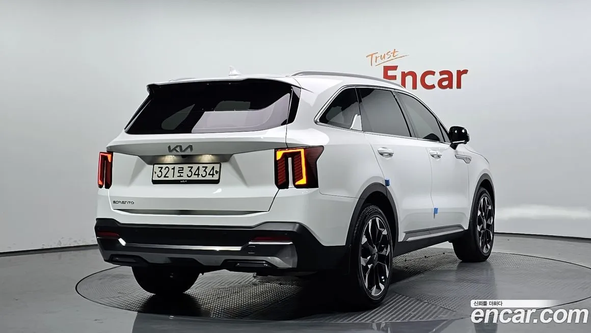 Kia Sorento — фото 2