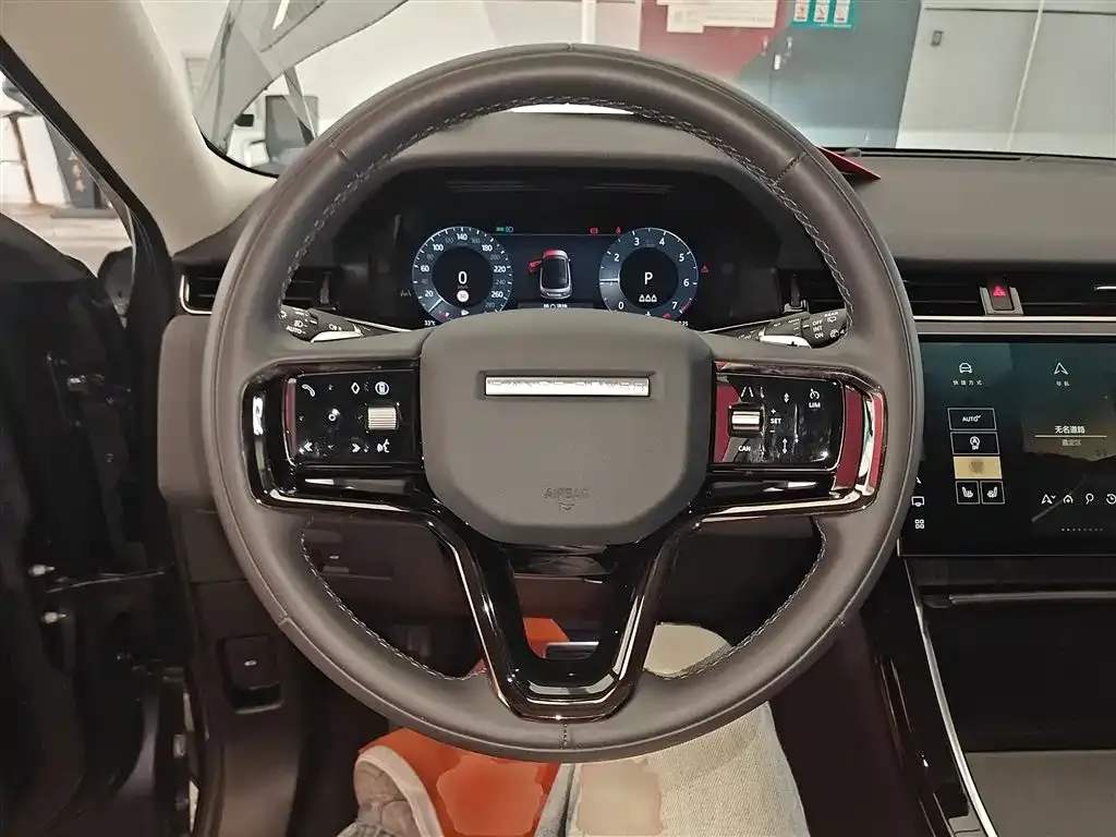 Land Rover Evoque — фото 3