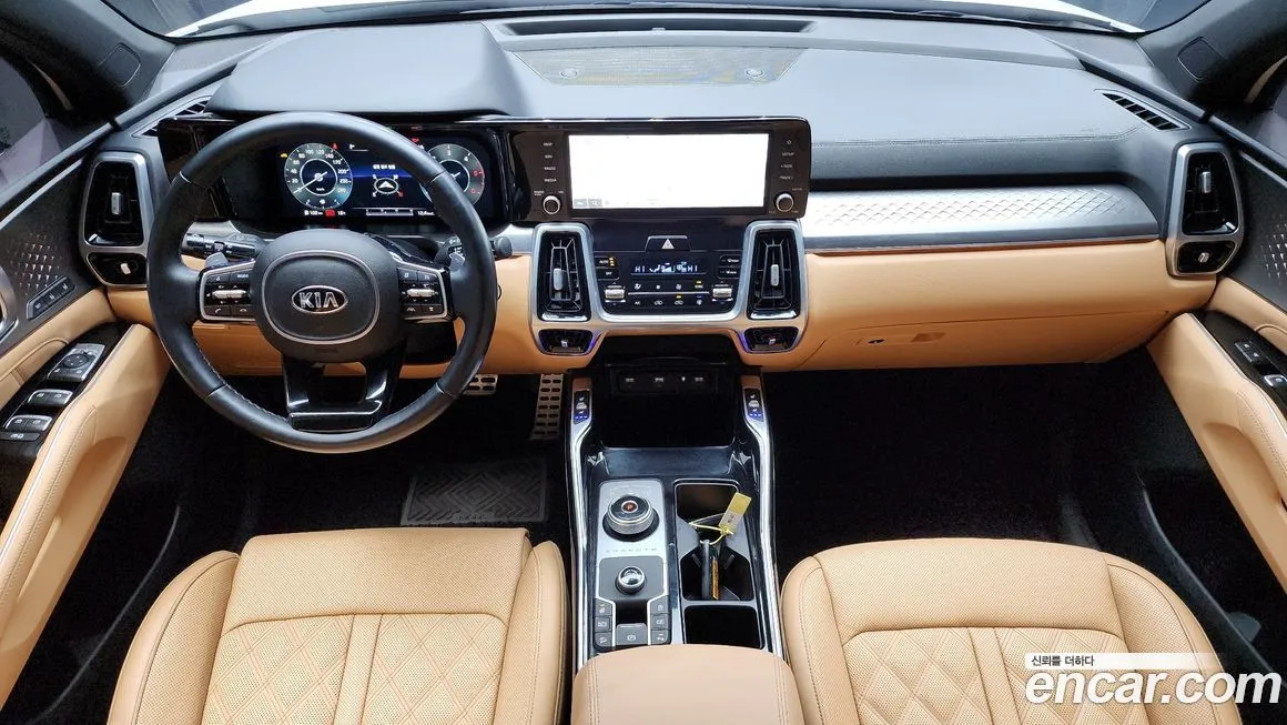 Kia Sorento — фото 7