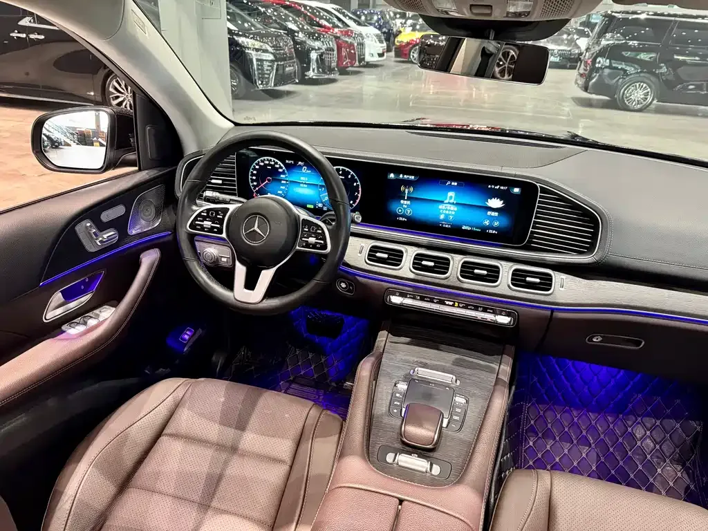Mercedes-Benz GLE — фото 7