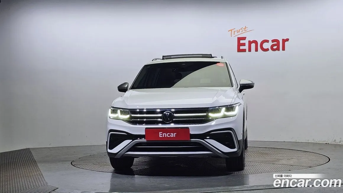 Volkswagen Tiguan — фото 3