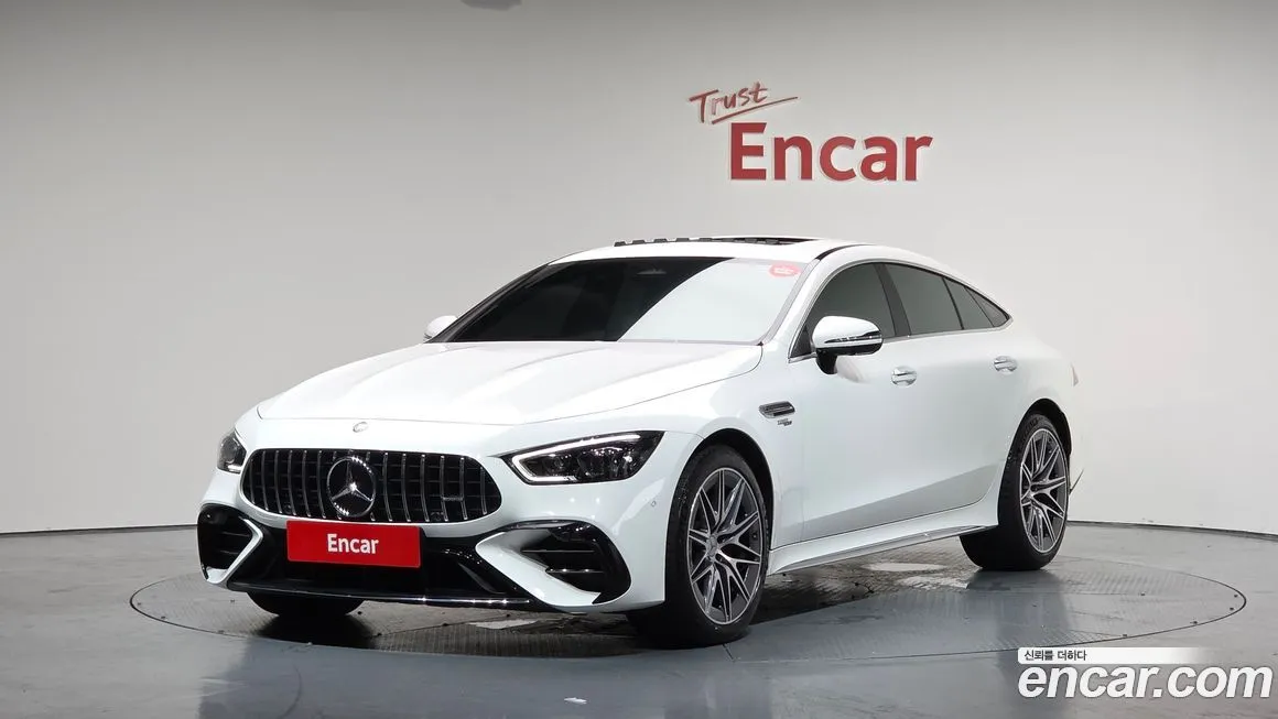 Mercedes-Benz AMG GT — фото 1