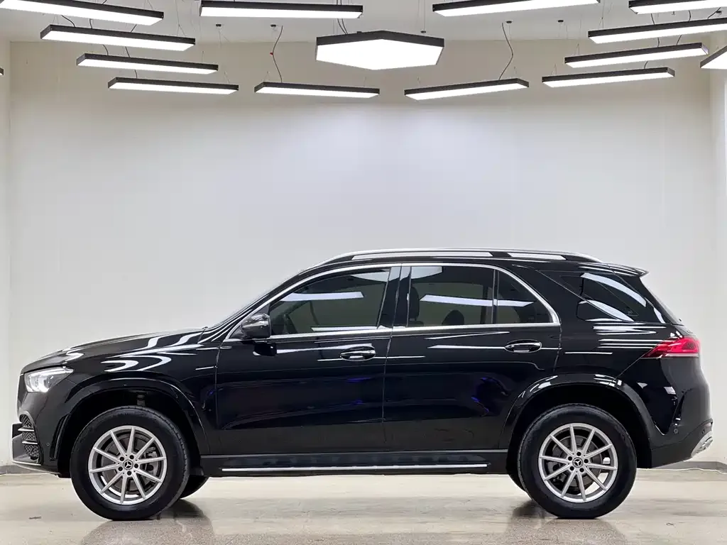 Mercedes-Benz GLE — фото 4