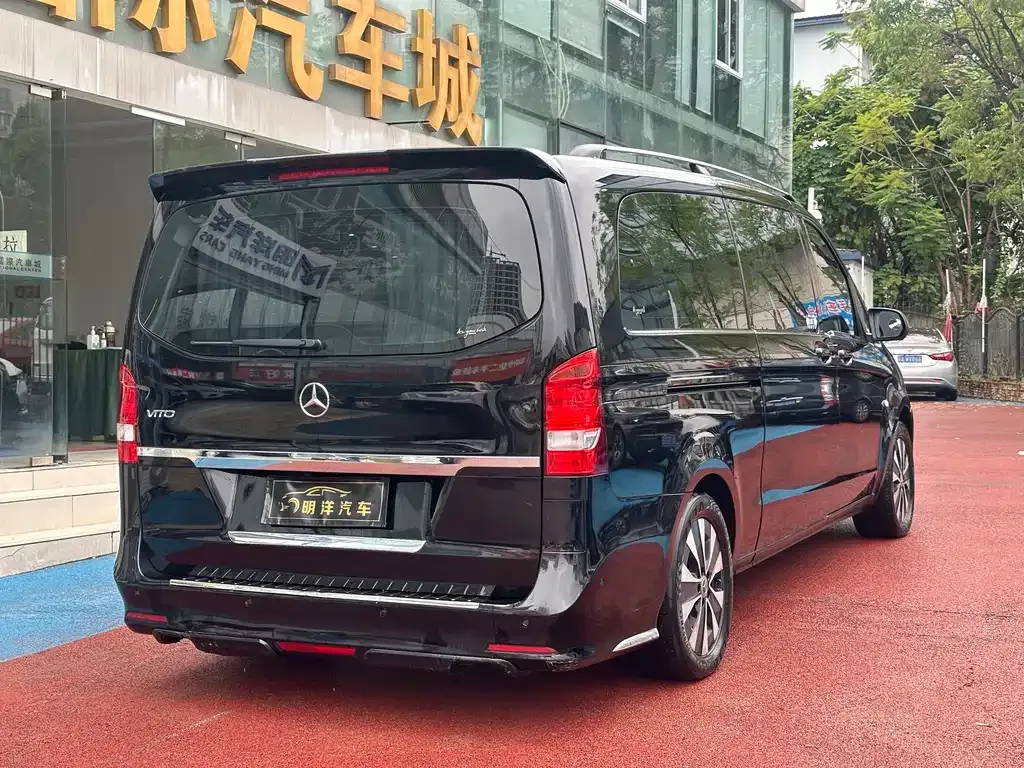 Mercedes-Benz Vito — фото 5