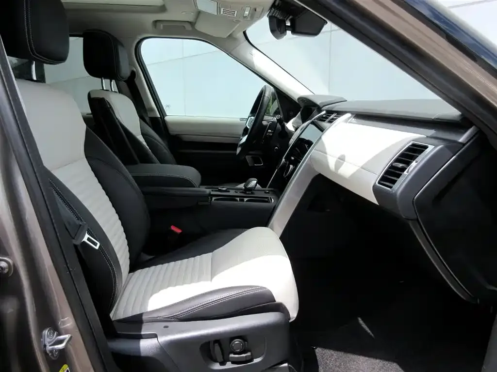 Land Rover Discovery — фото 10