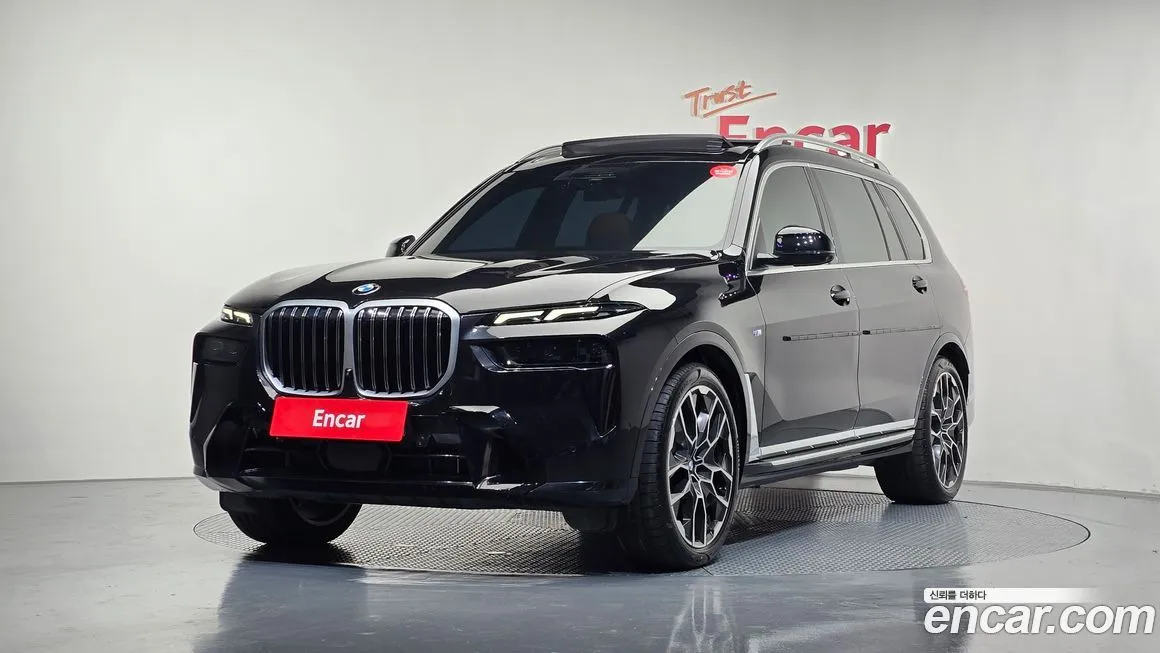 BMW X7 — фото 1