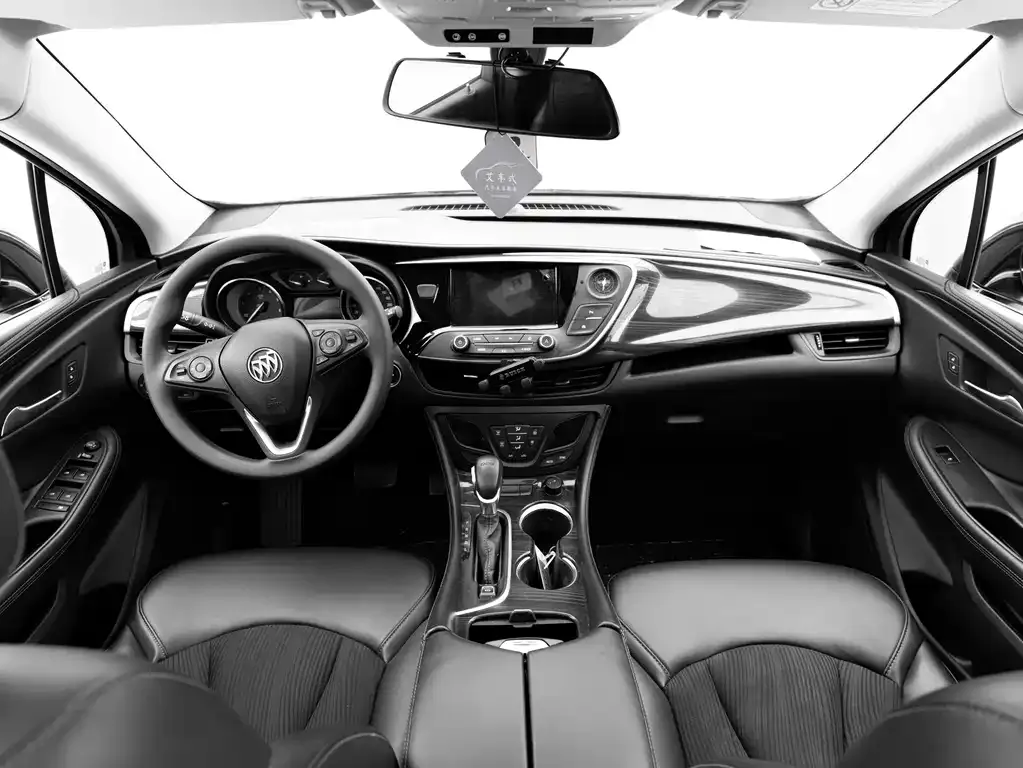 Buick Envision Plus — фото 6