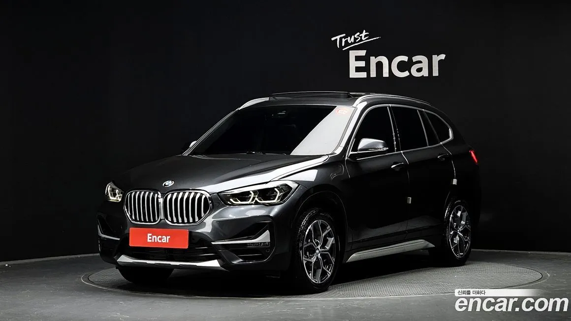 BMW X1 — фото 1