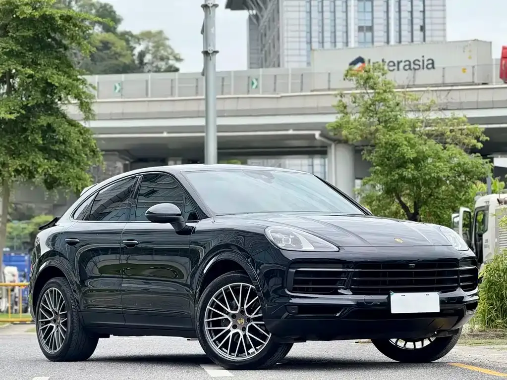 Porsche Cayenne — фото 3