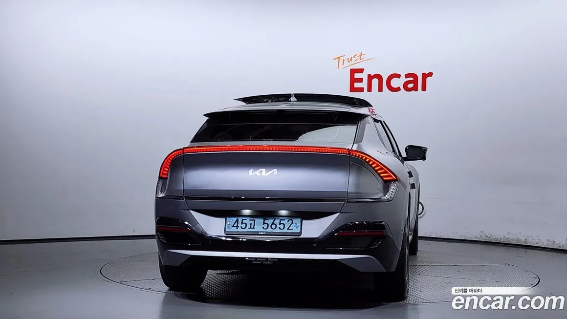 Kia EV6 — фото 4