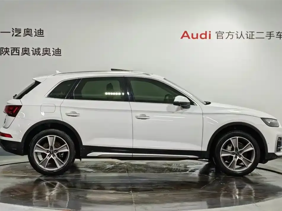 Audi Q5L — фото 3