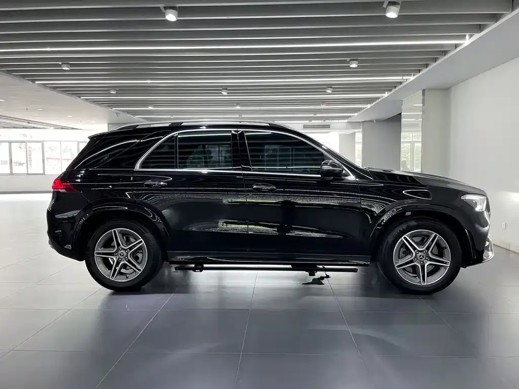 Mercedes-Benz GLE — фото 6