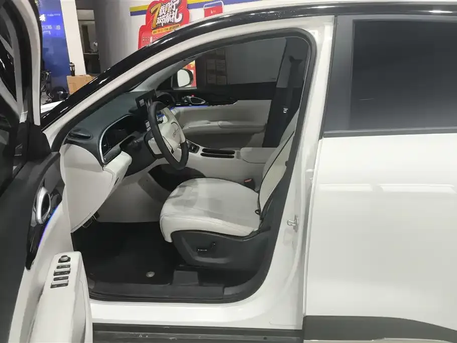 Geely Starburst — фото 9
