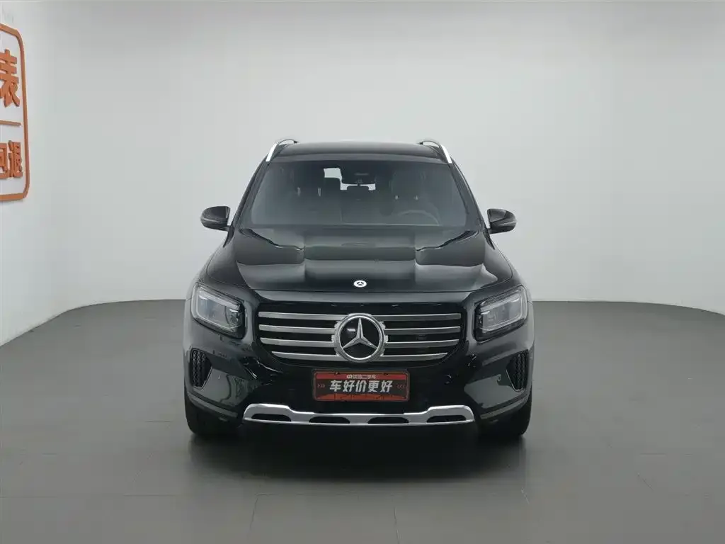 Mercedes-Benz GLB — фото 3