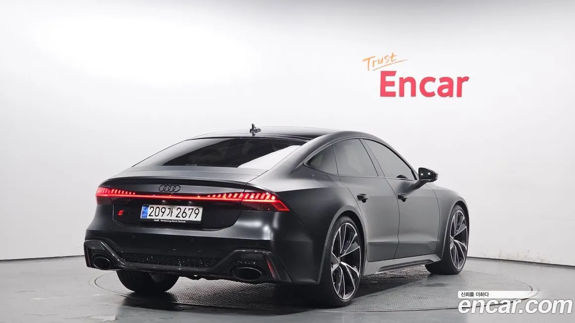 Audi RS7 — фото 2