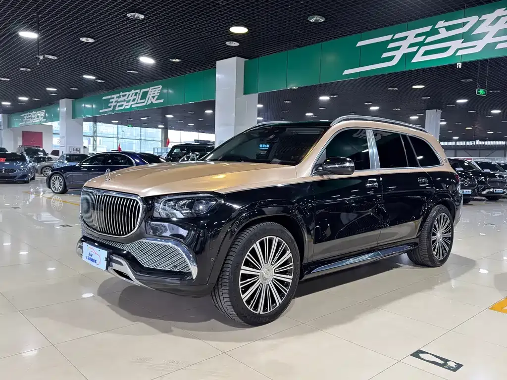 Mercedes-Benz GLS — фото 1