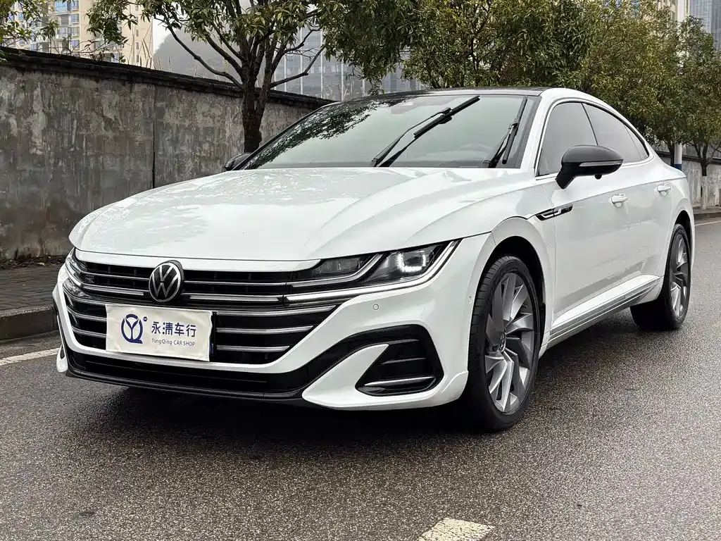 Volkswagen CC — фото 1