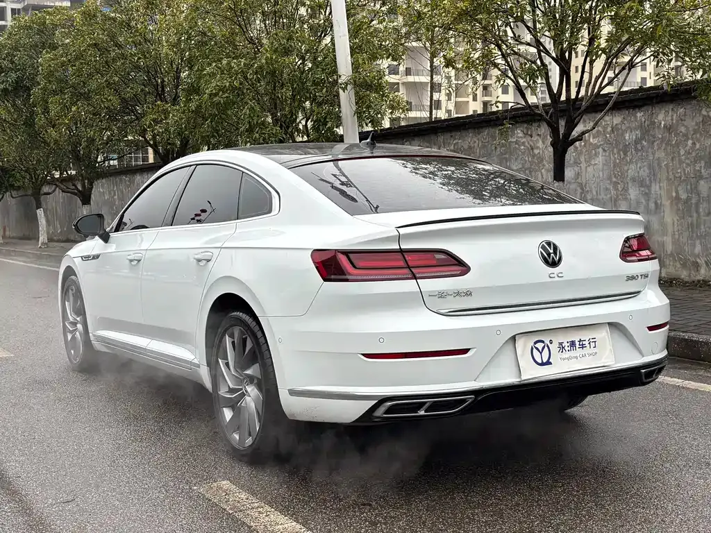 Volkswagen CC — фото 7
