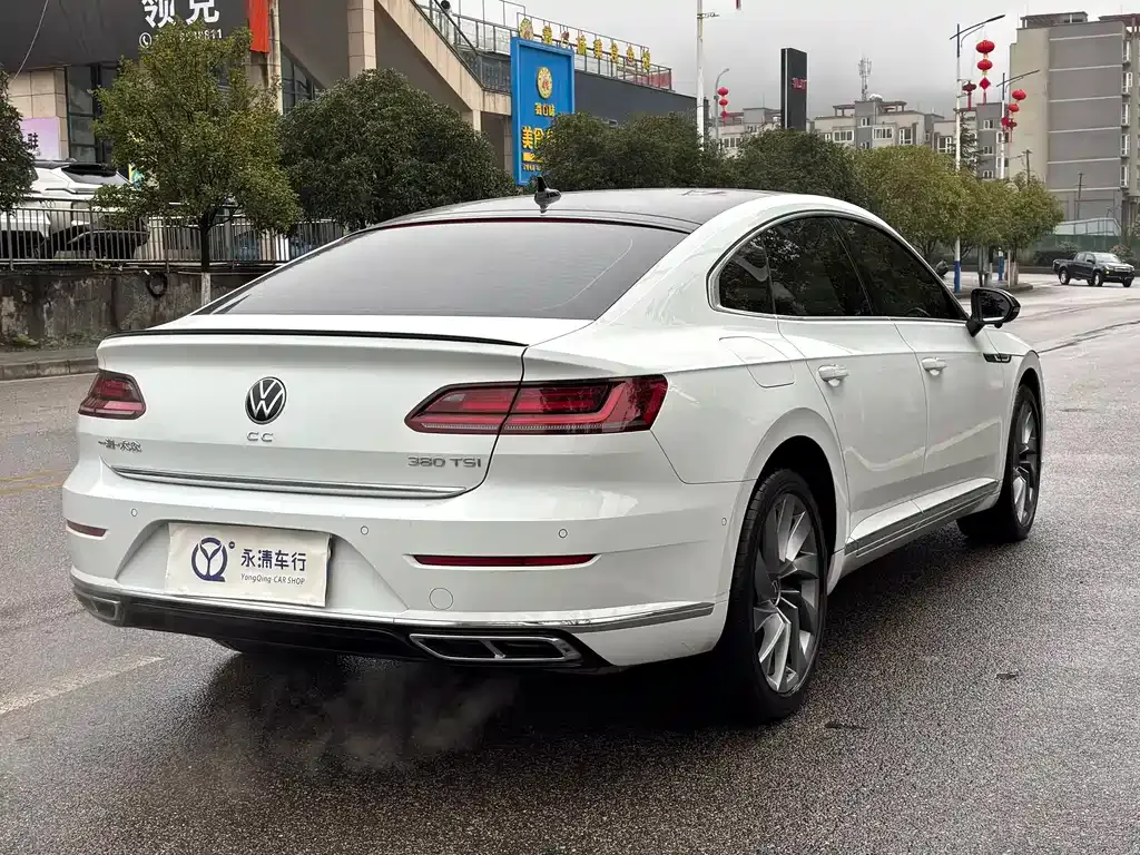 Volkswagen CC — фото 9