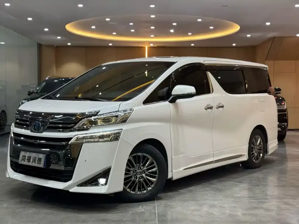 Toyota Vellfire — фото 5