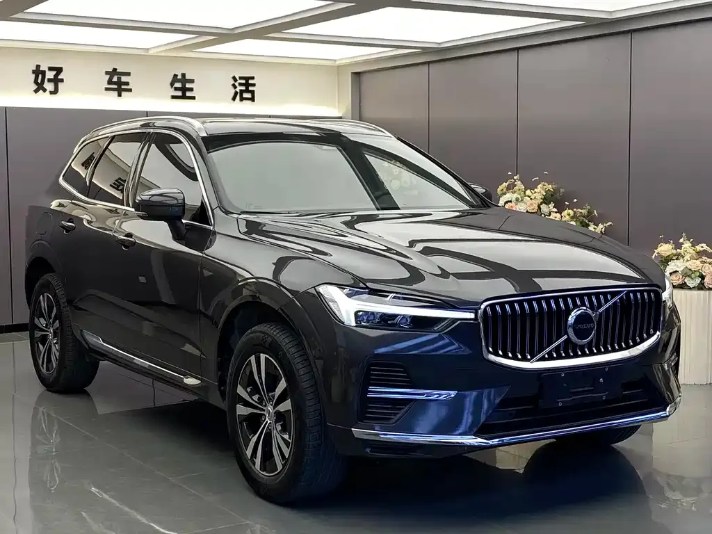 Volvo XC60 — фото 3