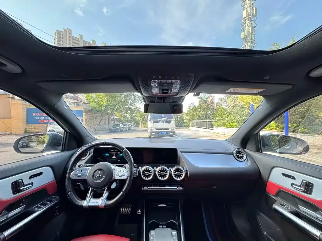 Mercedes-Benz GLA AMG — фото 5