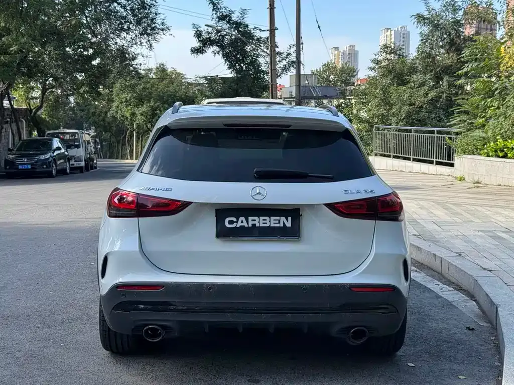 Mercedes-Benz GLA AMG — фото 8