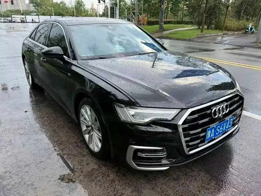 Audi A6L — фото 2