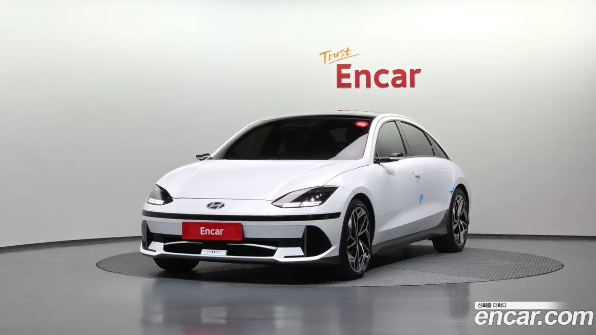 Hyundai Ioniq6 — фото 1