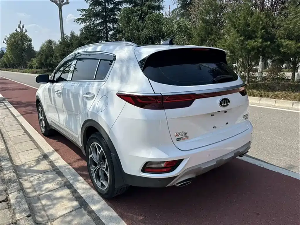 Kia KX5 — фото 7