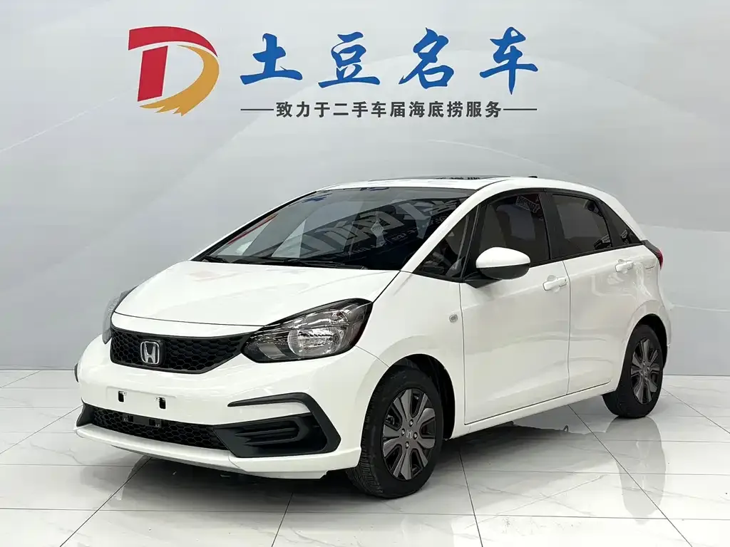 Honda Fit — фото 1