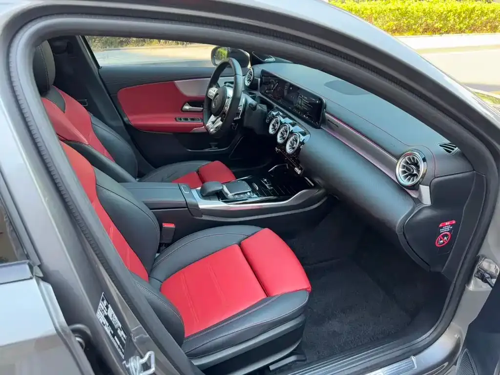 Mercedes-Benz A-Class AMG — фото 10