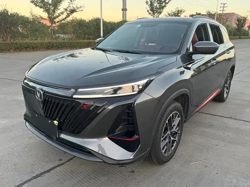 Changan CS75 PLUS — фото 1