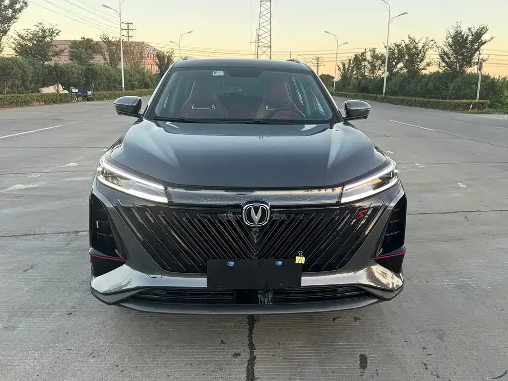 Changan CS75 PLUS — фото 2