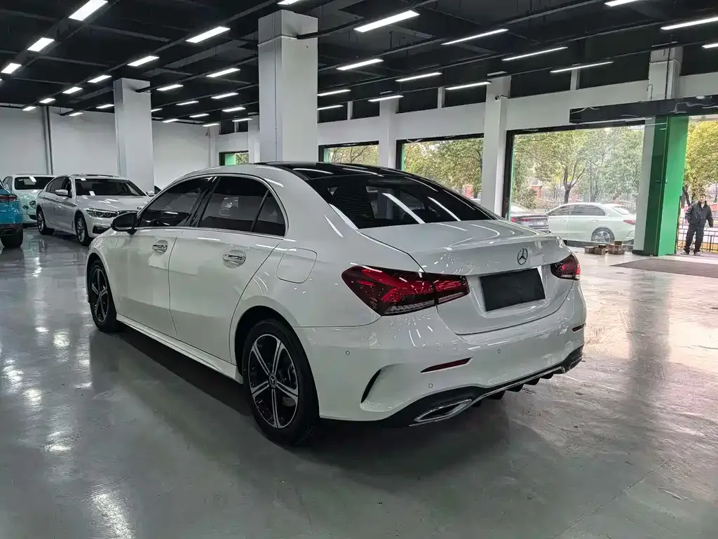 Mercedes-Benz A-Class — фото 7