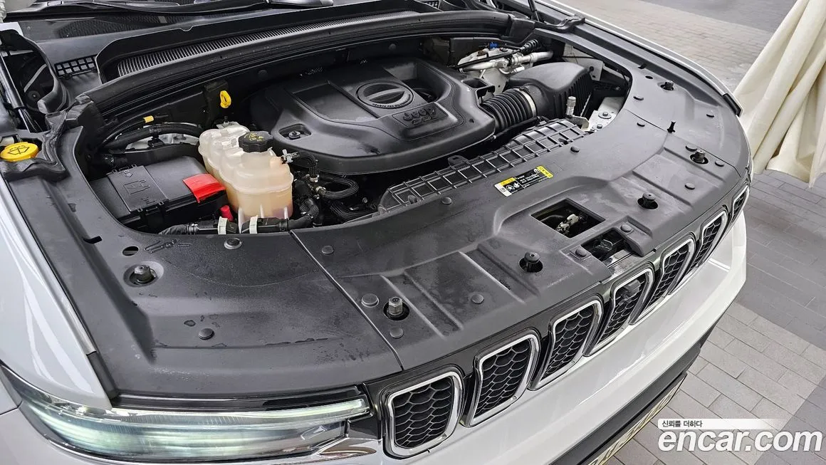 Jeep Cherokee — фото 6