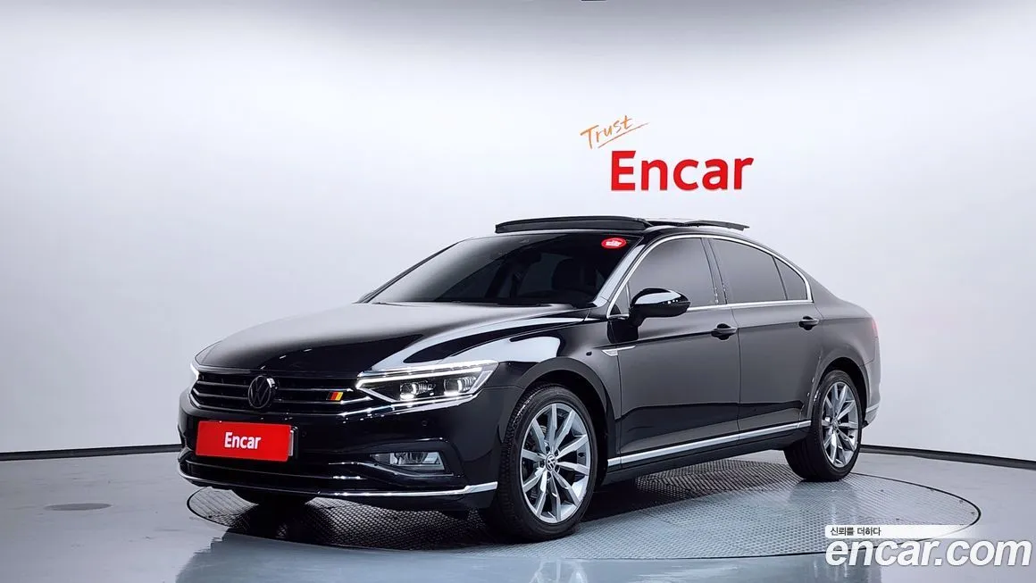 Volkswagen Passat — фото 1