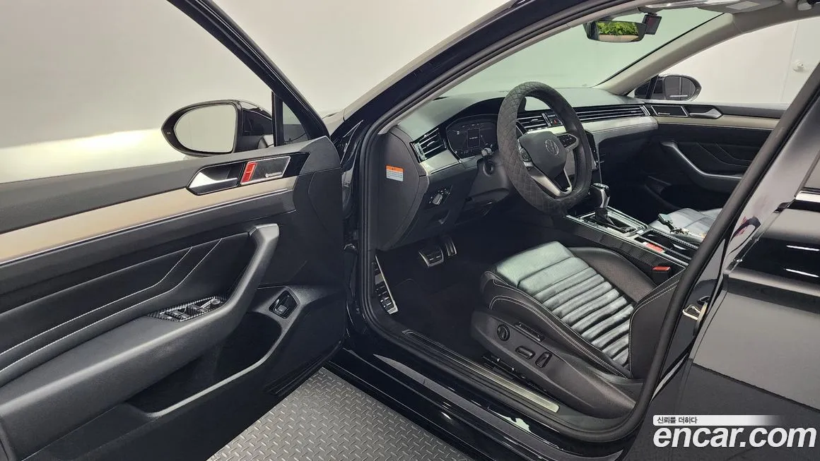 Volkswagen Passat — фото 10