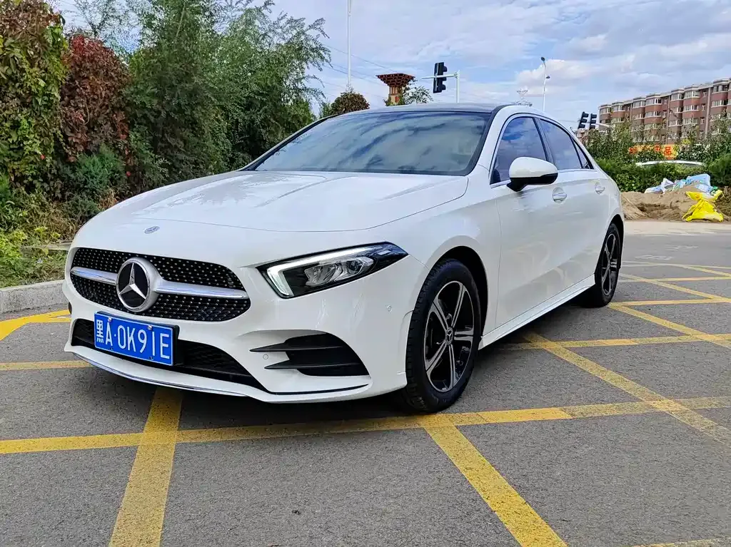 Mercedes-Benz A-Class — фото 1