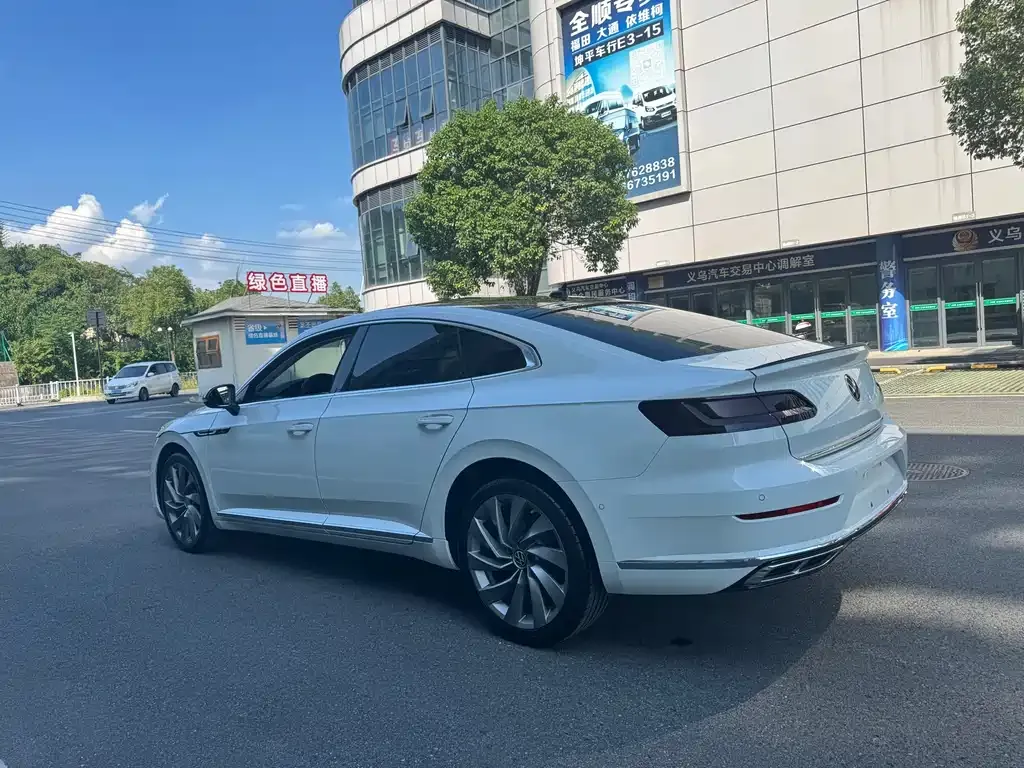 Volkswagen CC — фото 7