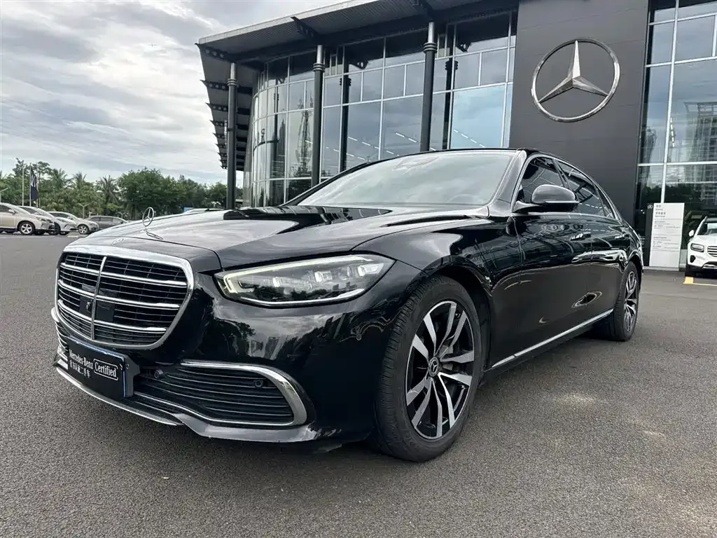 Mercedes-Benz S-Class — фото 1