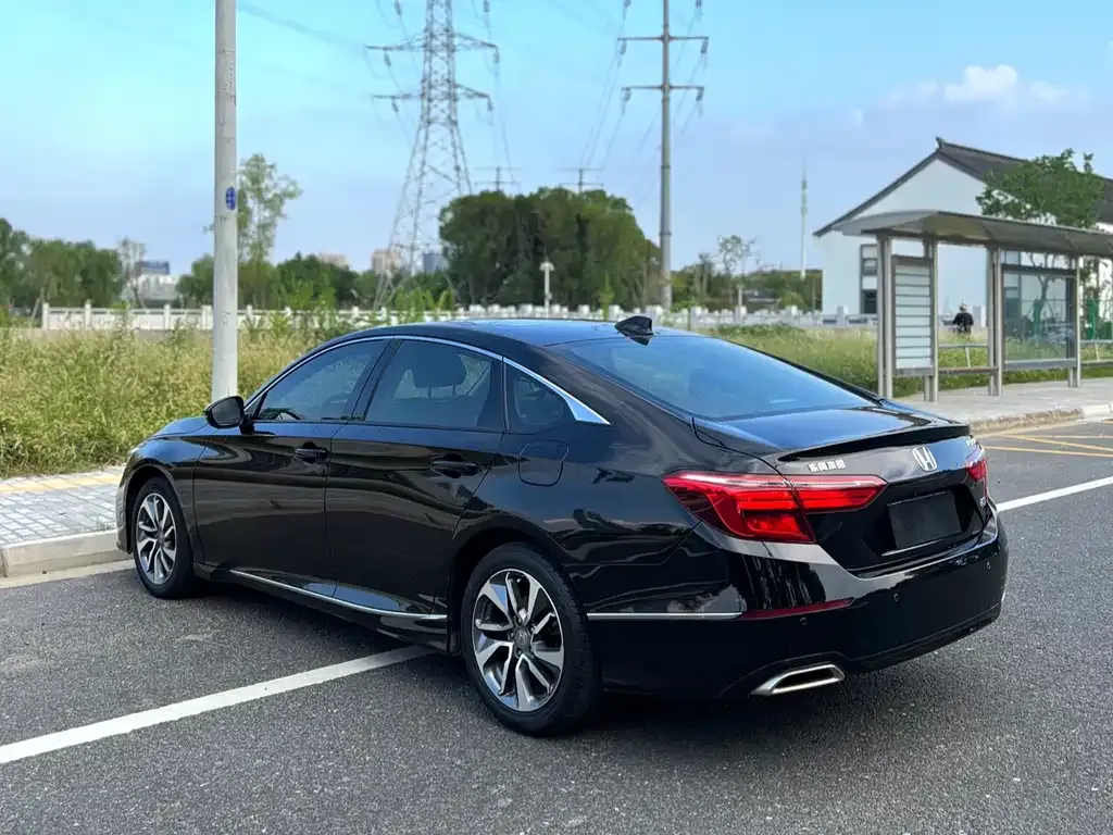 Honda Inspire — фото 9