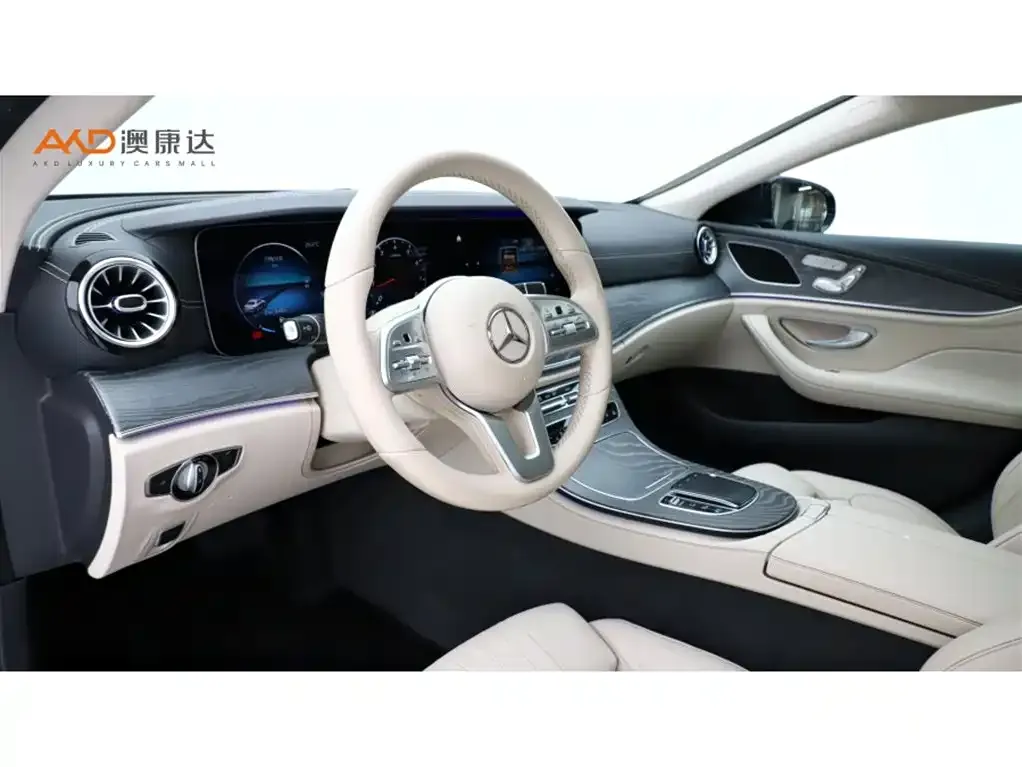 Mercedes-Benz CLS — фото 6