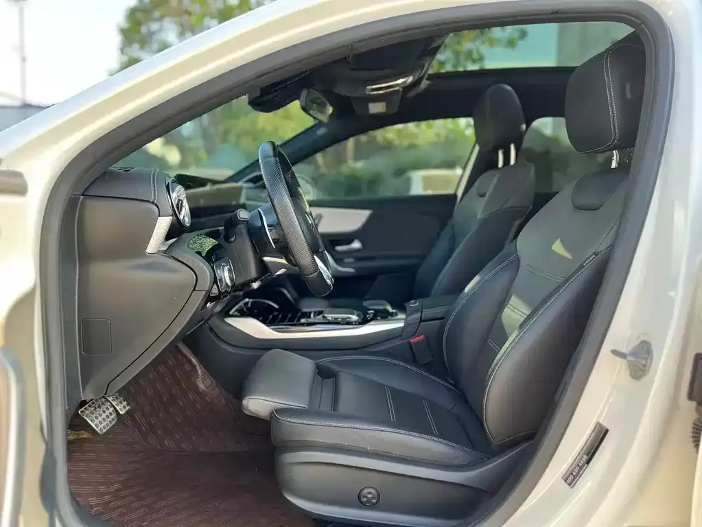 Mercedes-Benz A-Class AMG — фото 5
