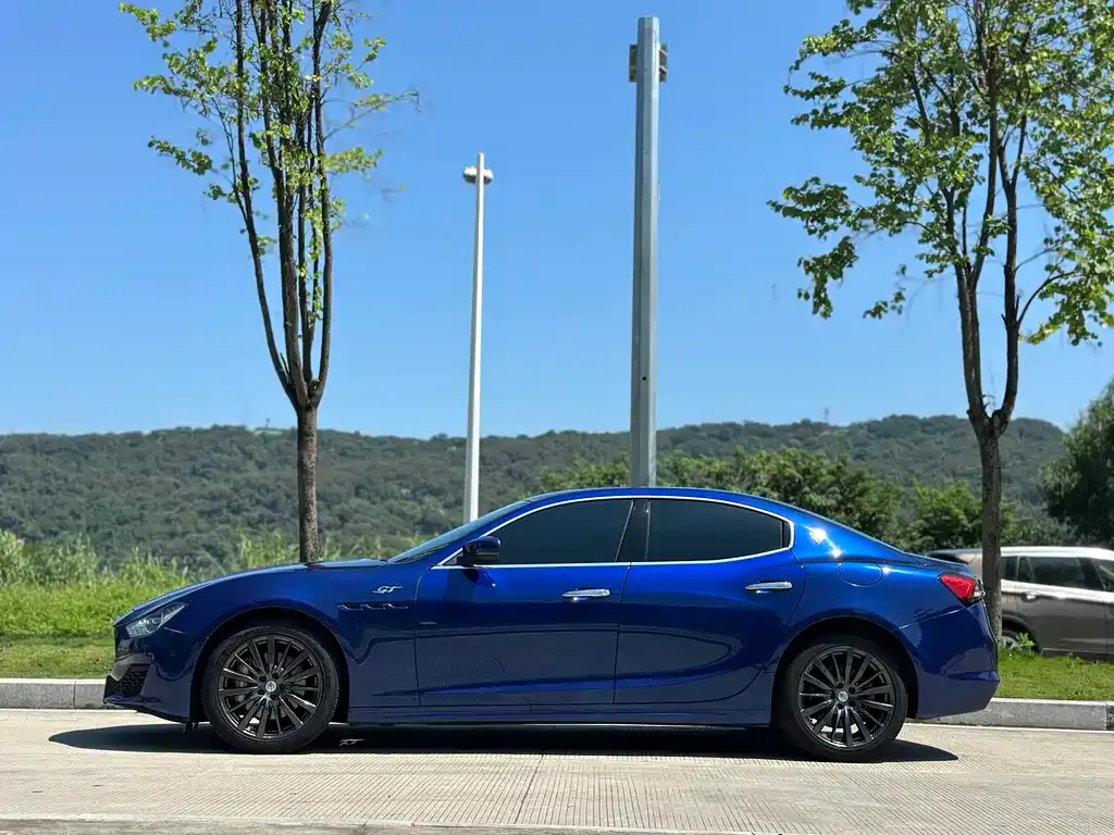 Maserati Ghibli — фото 7