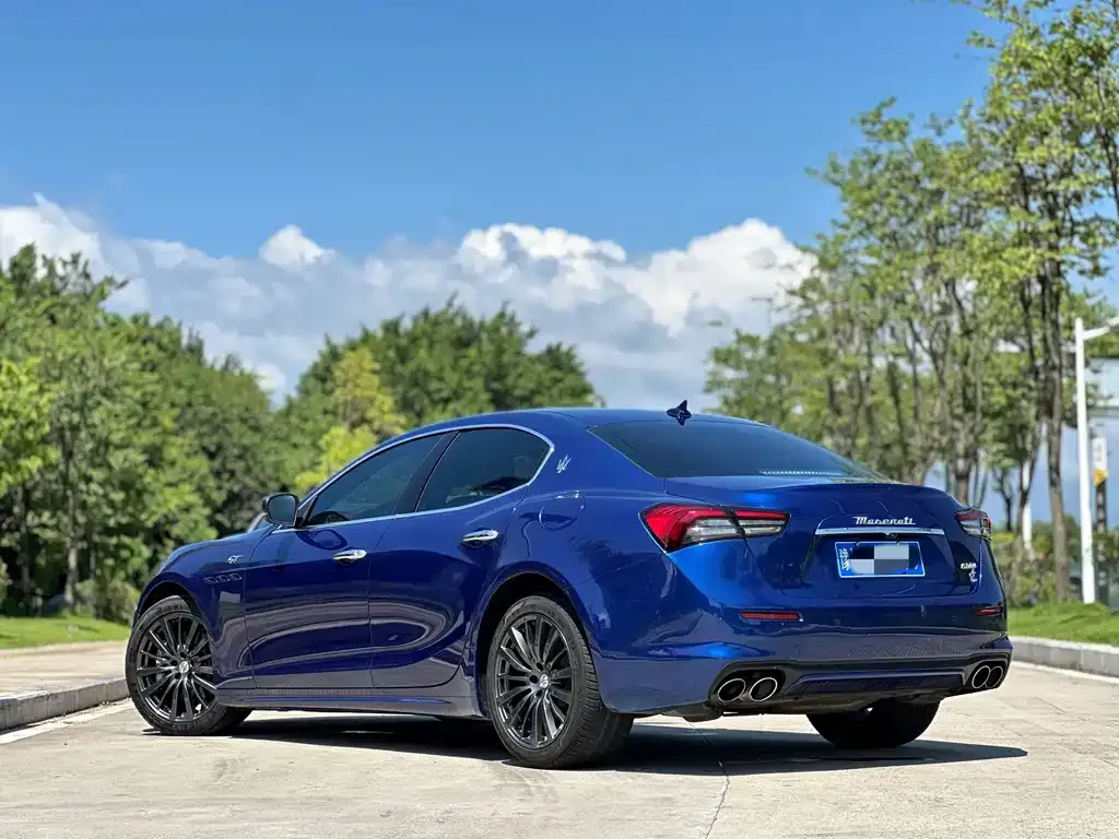 Maserati Ghibli — фото 9